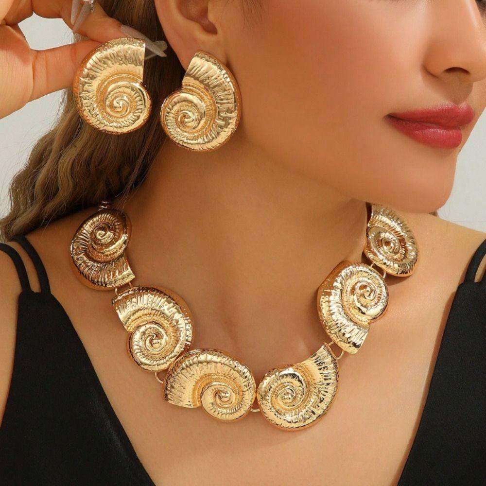 Metal Conch Collar Pendant Retro Trendy Necklace Earring Set Conch Clavicle Chain Set Jewelry