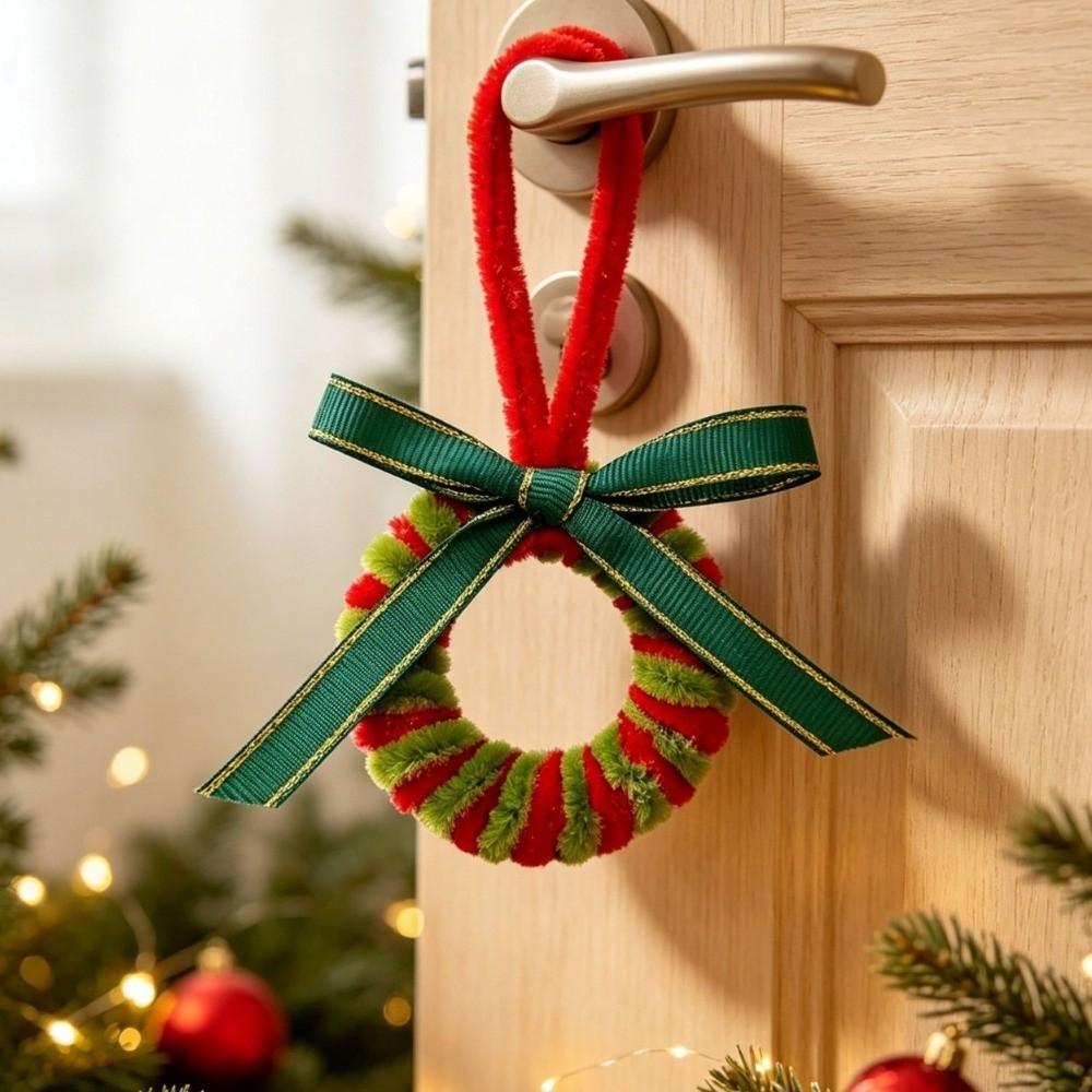 Striped Mini Christmas Wreath Santa Claus Xmas Hanging Ornament Plush Door Hanging Door Decor