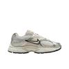 Nike V5 RNR Summit White Light Orewood Женские кроссовки Кремовый Парусный Черный HQ7901-104