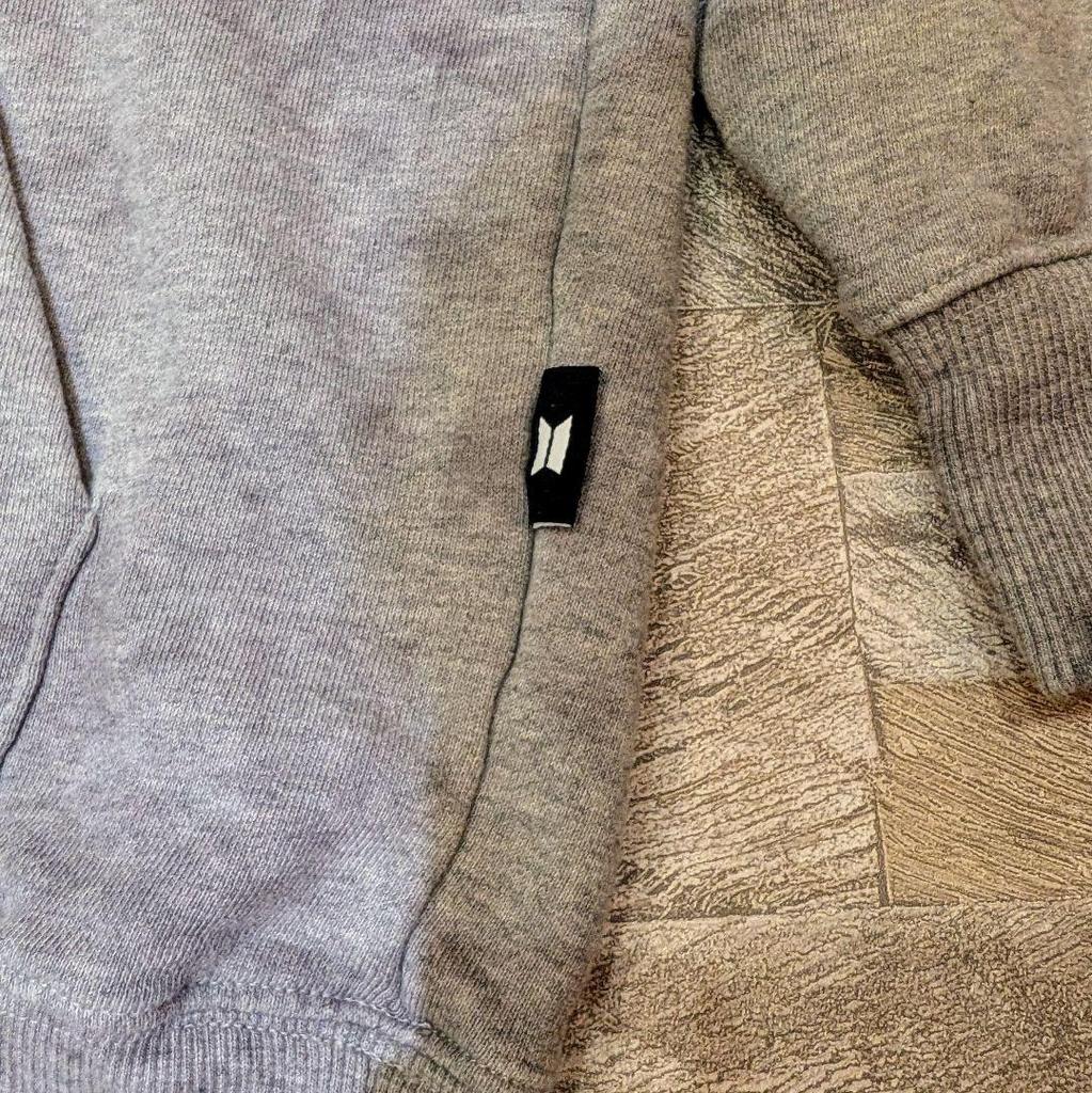 [USED] Sunday Guerrilla BTS Fortunebox ON Hoodie M Size