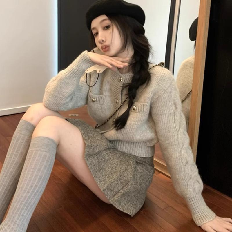 Autumn New Round Neck Solid Women's Sweater Jacket Fashion Winter Long Sleeve Casual Knitted Cardigan Women Elegant Slim Fit Warm Cardigans Tops 24847