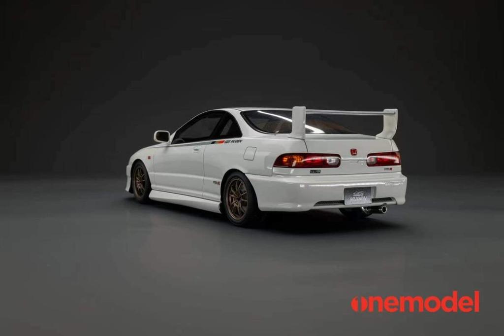 ONEMODEL 1/18 Honda INTEGRA Type-R DC2 Mugen Honda Integra Type-R DC2 Mugen Finished Product