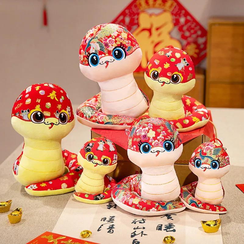 Талисман года змеи, плюшевая кукла, мультяшная плюшевая игрушка «Счастливый знак зодиака змея», украшение на китайский Новый год 2025, новогодние подарки