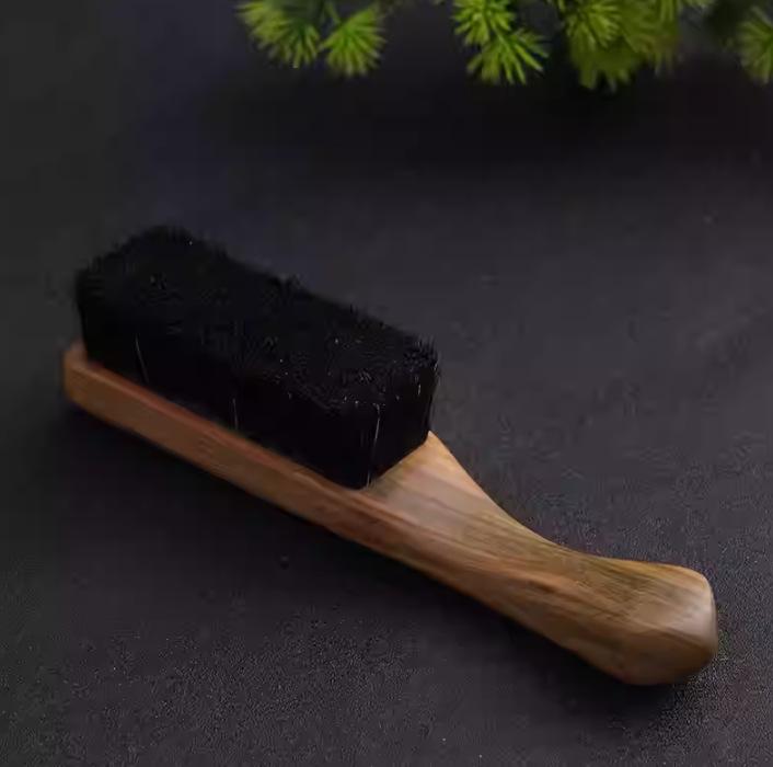Mini Boar Bristle Brush with Purple Sandalwood and Walnuts