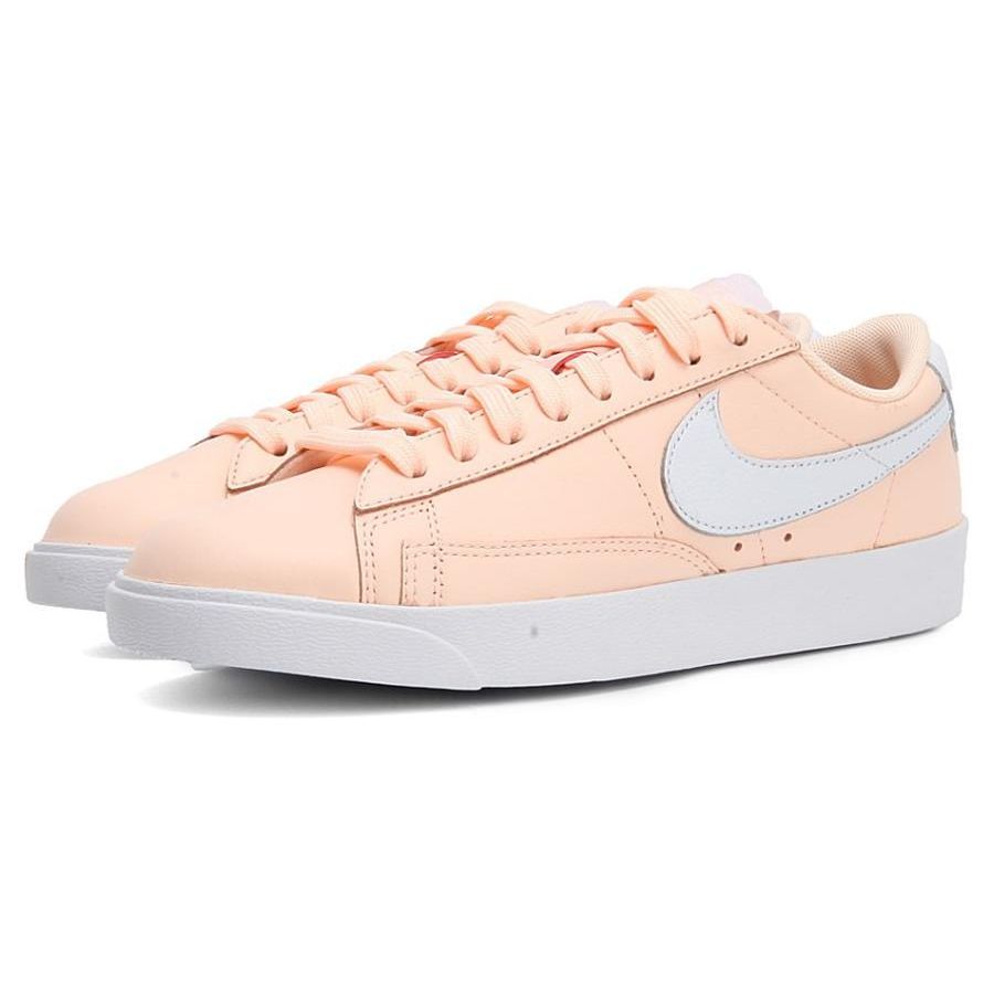 Nike Женские кроссовки Blazer Low LE Crimson Tint Orange White AA3961-800