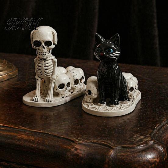 Realistic Carving Skeleton Animal Halloween Dog/Cat Skull Figurine, Resin Gothic Statue Decorative Figurine Set for Desk Fireplace, Spooky Home