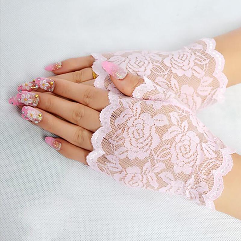 Women's Sexy Lace Gloves Short Cute Fingerless Fashion Wedding Sunscreen Gloves Comfortable Breathable Women Gloves