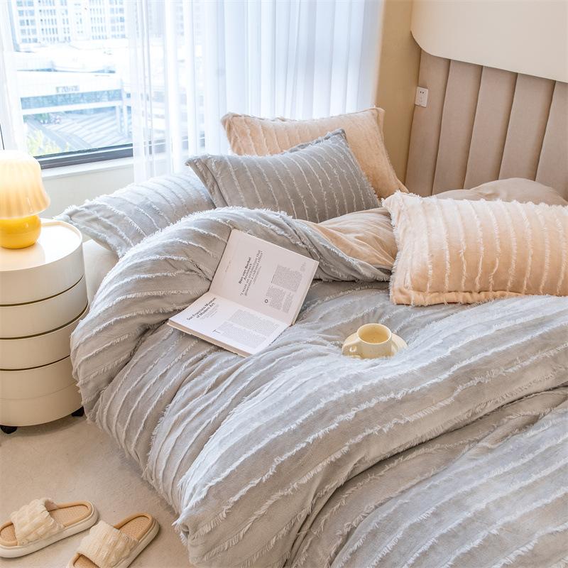 Ins однотонное молочное бархатное одеяло из четырех частей с бахромой кораллового бархата, зимнее фланелевое одеяло, пододеяльник, постельные принадлежности