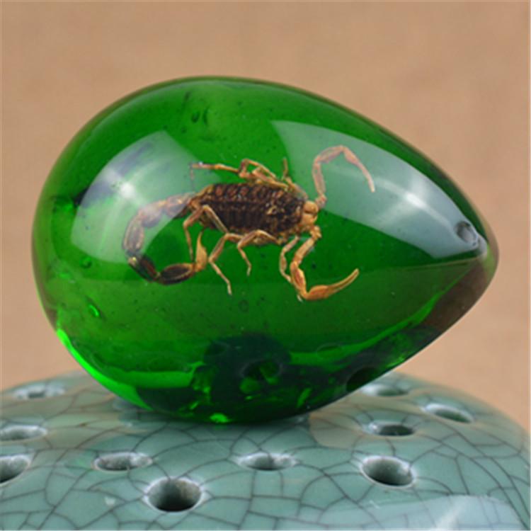 Янтарная бабочка, насекомое, каменный кулон, ожерелье, ручная полировка, подарок