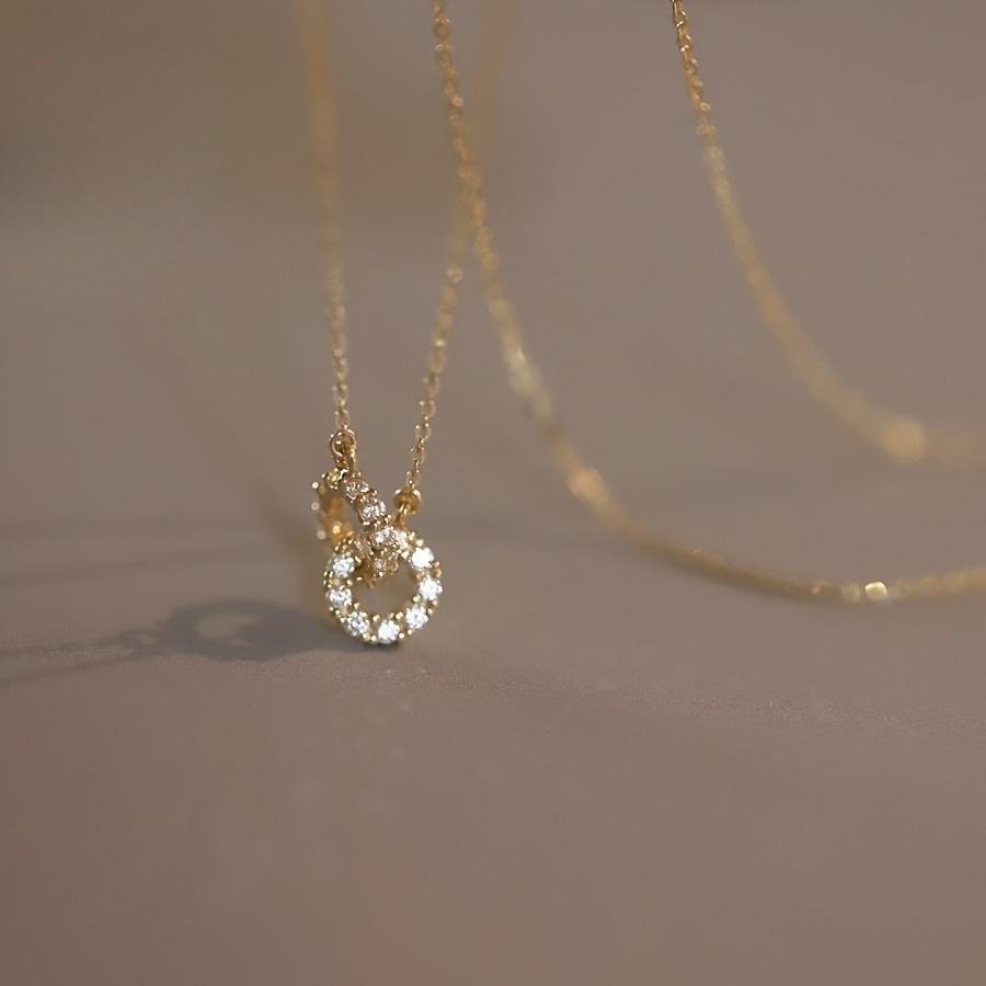 Round Double Ring Pendant Necklace, Simple Design Collarbone Chain, Perfect Gift for Girlfriend On Valentine's Day and Christmas, Versatile Neck