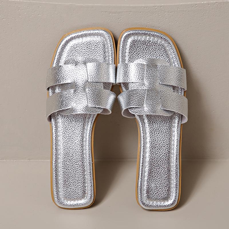 Лето 2025 новые европейские и американские экспортные большого размера шлепанцы на плоской подошве с квадратным носком женские для ленивой носки пляжные крутые шлепанцы