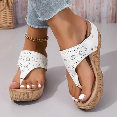 Массивные сандалии на платформе с перемычкой для пальца Женские летние 2025 Толстая подошва Клиновидный каблук Шлепанцы Женские Большой размер 36-42 Римские сандалии Женские