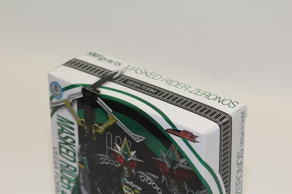 Камен Райдер Зеронос Вега Форма Веб SHFiguarts (Тамасии Лимитед)