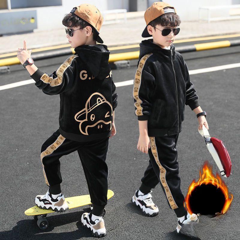 Костюмы для мальчиков на весну и осень, спортивные модели для детей среднего возраста, зимние модели, костюмы-двойки из бархата, повседневные модели в западном стиле