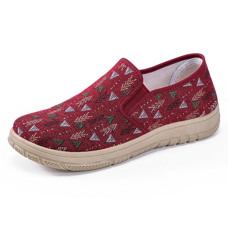 Туфли женские весенние и летние новые женские туфли туфли с мелким горлом женские парусиновые туфли на плоской подошве ленивые повседневные туфли универсальные старые пекинские тканевые туфли