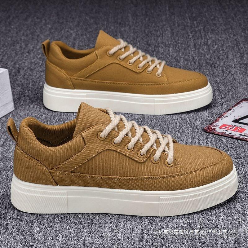 Мужская обувь из парусины 2024 года, новый нишевый дизайн, универсальная повседневная обувь для скейтбординга, студенческие спортивные черные туфли из ткани, модная обувь