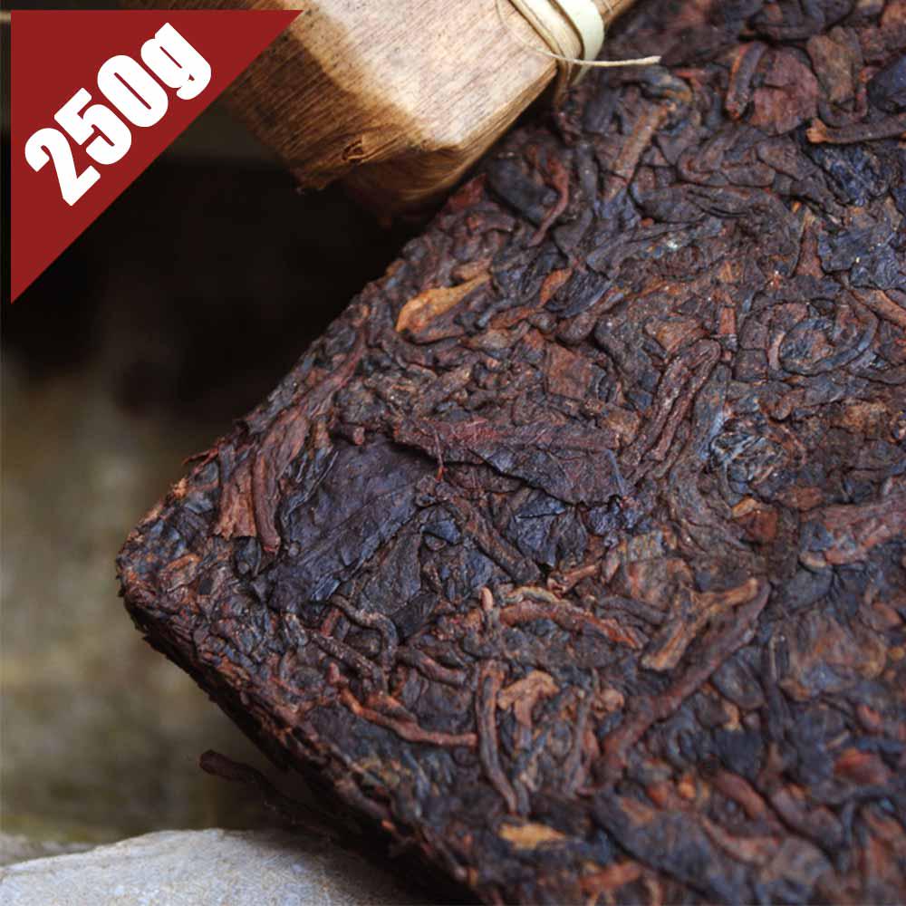 Китайский чай 2008 г. Yunnan Ripe Puer Tea 7562 Puerh Brick 250г