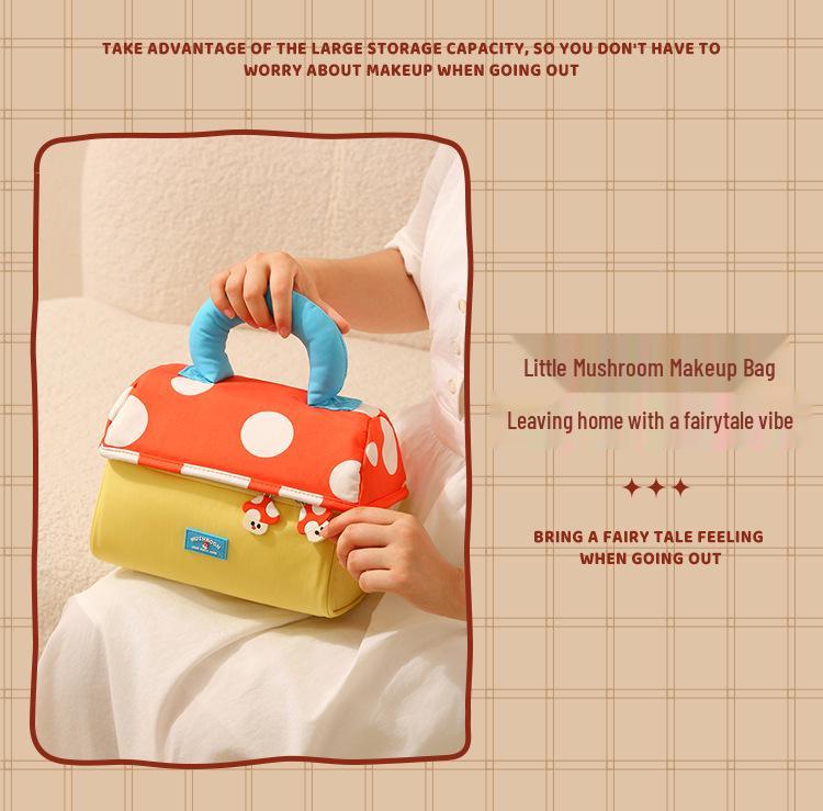 Милая мультяшная косметичка с грибами - Женская портативная сумка для хранения большой вместимости из ткани Оксфорд