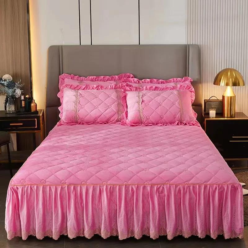 Luxury Solid Color Crystal Velvet Quilted Bedspread King Queen Size Lace Soft Coral Fleece Bed Skirt Not Including Pillowcase