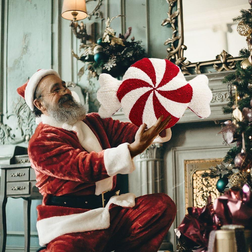 Plush Christmas Cartoon Pillow Soft Red Decoration Pillow New Winter Pillow  Christmas