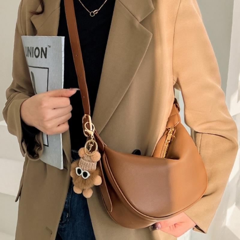 The First Layer of Cowhide High-grade Bag Female Fashion Shoulder Bag Spring Summer Skew Dumpling Bag