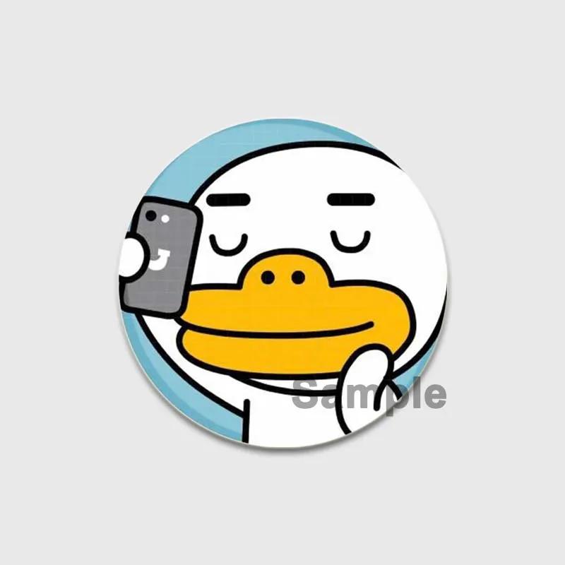 32/44/58mm Cartoon Honk White Goose Brooches Pins Cute Animal Duck Round Badges Clothes Lapel Pin Fashion Jewelry Gift Accessory