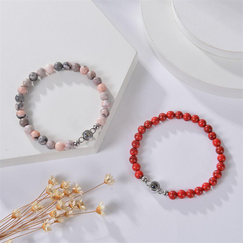 Браслет для пары с проекцией на 100 языках из натурального тигрового глаза 6 мм и зебрового камня