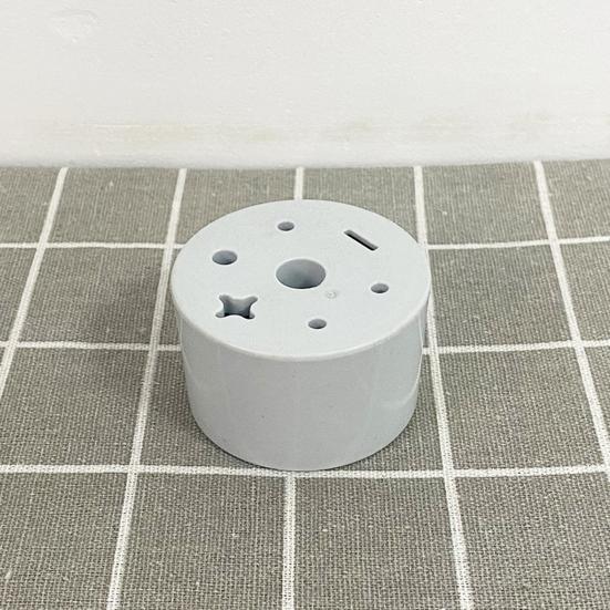 Кладбищенская ваза Yousheng, украшение для кладбища, подставка для цветов с цилиндрической вставкой с 7 отверстиями, многоразовая подставка для цветов на кладбище с колышком для фиксации