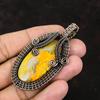 Кулон из яшмы «Шмель» с обмоткой из медной проволоки, кулон с драгоценным камнем, дизайнерский кулон ручной работы, медные украшения, подарок для нее, украшения из яшмы для мамы