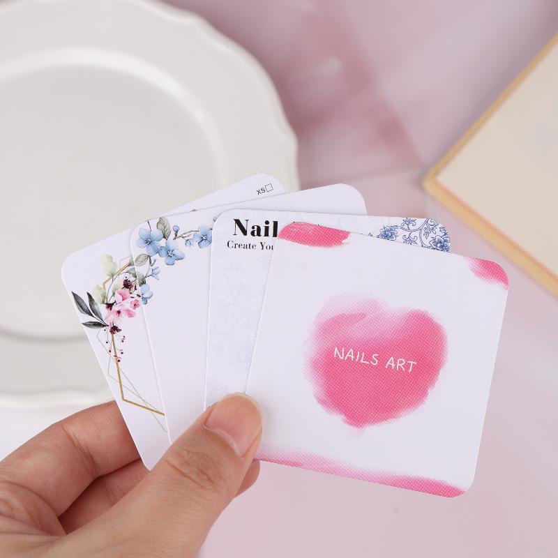 20 листов Накладные ногти Пресс-он Нижний цветочный узор Картонный фотореквизит Ручная работа Искусственные ногти Арт-типсы Дисплей Шоу-карточка Инструменты для маникюра