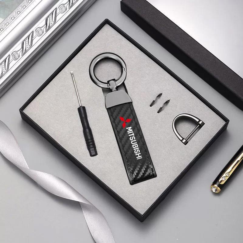 wszm6 Fashion Leather KeyChain Horseshoe Buckle Key Ring Car Key Rings for Mitsubishi Pajero Sport Outlander ASX Lancer Eclipse Cross