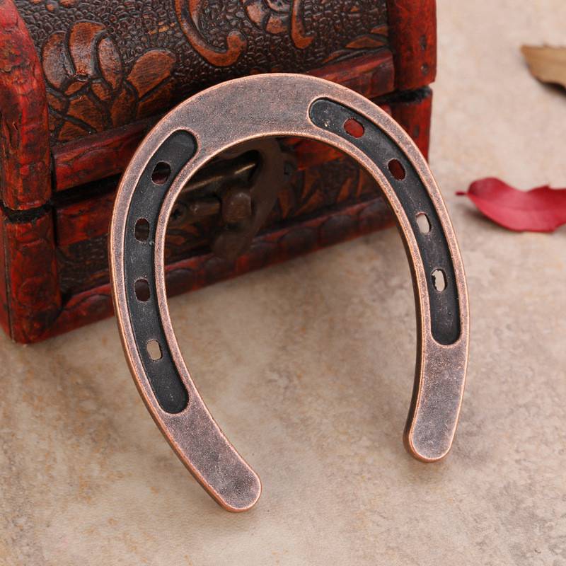 Creativity Original Simple Lucky Artistic Gift Pendant Key Ring Retro Horseshoes