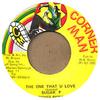7-дюймовая пластинка SUGAR P - The One That U Love NONE Corner Man Ямайский регги, ска и даб Б/У