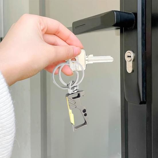 Металлический брелок для ключей открывалка для бутылок с двойным кольцом-клипсой, устойчивый к царапинам и ржавчине, модный брелок для консервных банок