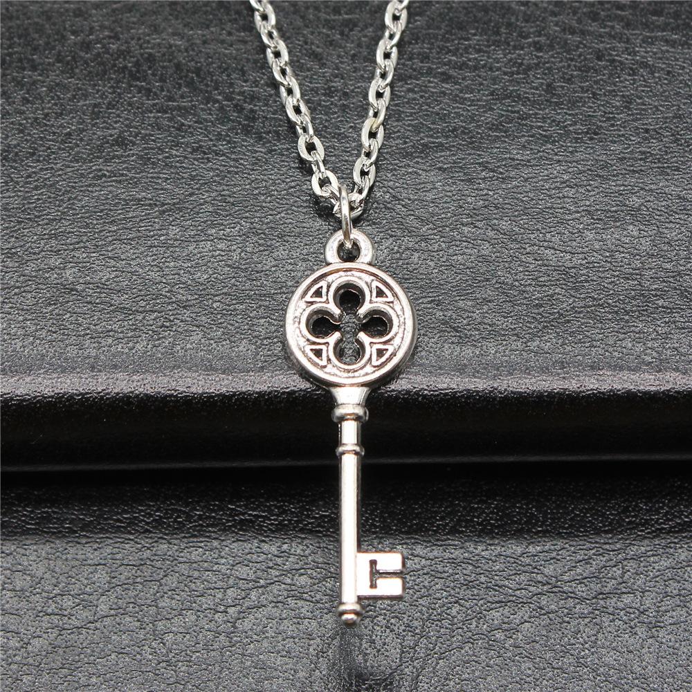 Fashion Simple Vintage Antique Silver Color 31x10mm Key Pendant Necklace for Women
