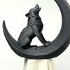 3D-печатная статуэтка воющего волка, фигурка волка на луне, черная скульптура волка для дома, офиса, кабинета, настольного декора
