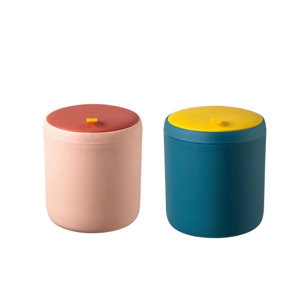 Mini Press-Top Trash Can with Lid for Office or Desktop