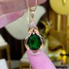 Дизайн «Легкая роскошь», инкрустированный искусственным изумрудом-сокровищем весом 6 карат, женский кулон из розового золота с красным гранатом