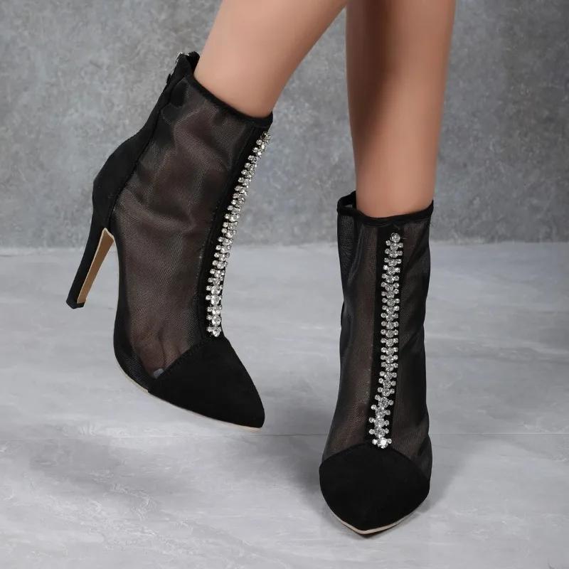 Мода 2024 года, новые весенние и осенние модные туфли с острыми краями из сетки, дышащие, с ромбовидной отделкой сзади, на молнии, повседневные, большие женские туфли на высоком каблуке 35-43