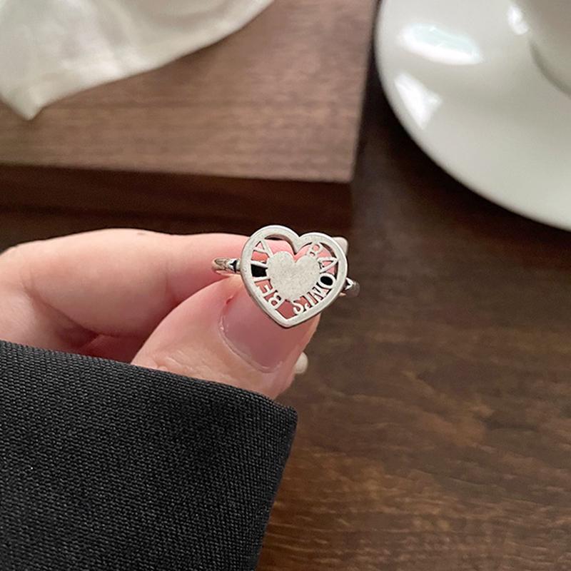 Vintage Heart Pentagram Open Ring for Women Sweet Cool Old Made Hollow Love Star Personality Finger Accessories Fashion Jewelry