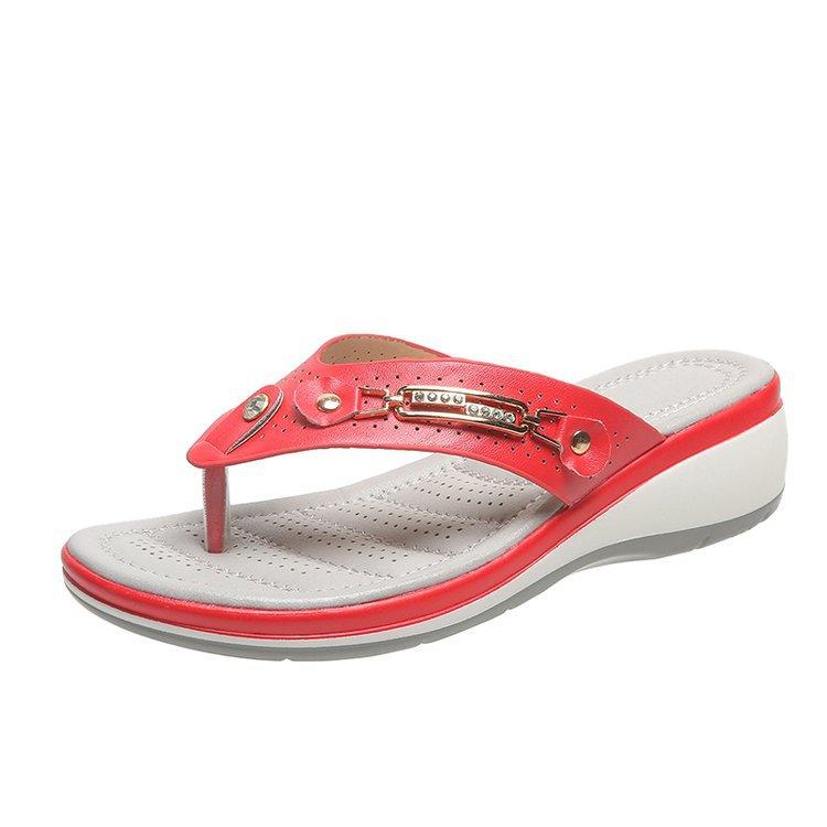 2025 New Foreign Trade Flip-flops Metal Buckle Beach Sandals Women's Summer Slope Heel Fashion Casual Women's Cool Slippers