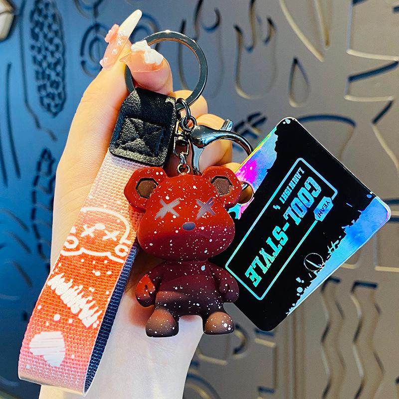 H Violent Bear Creative Cartoon Cool Gradient Doll Chameleon Bear Keychain Couple Bag Pendant Car Accessories