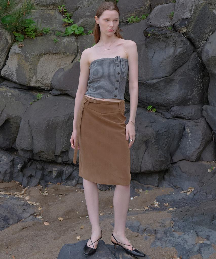 Noir For Woman Suede Belted Midi Skirt (Camel)
