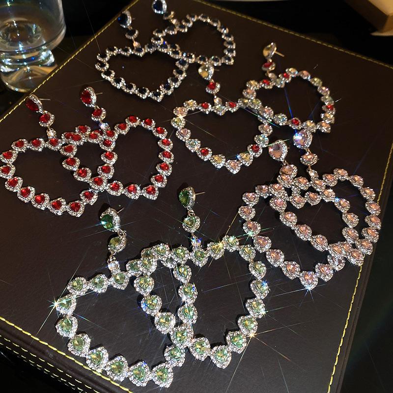 Преувеличенные серьги-сердечки из стерлингового серебра с кристаллами: Европейская и американская мода Высокая роскошь для женщин