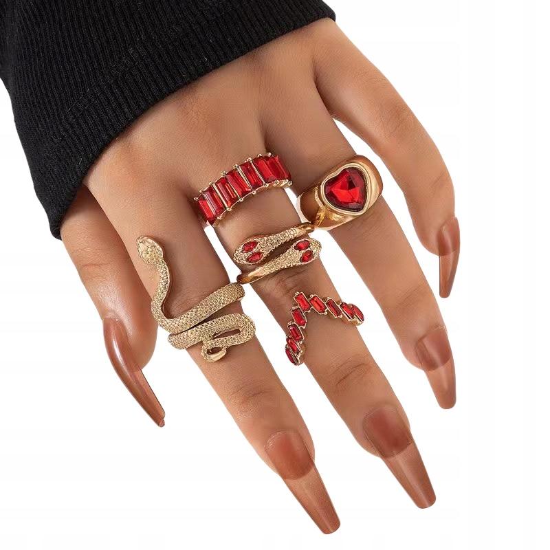 Gold Retro Punk Vintage Ring Set 5 Rings Snakes Red