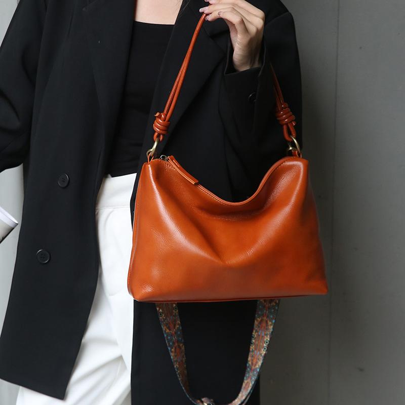 Сумка-мессенджер премиум-класса из натуральной кожи растительного дубления с одной подмышкой, большая вместимость, для женщин