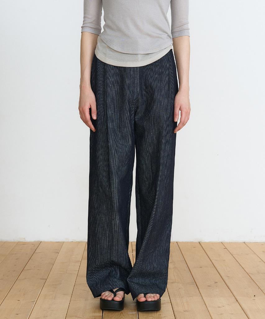 MAKE A TOAST Striped One-Pleat Denim Pants (Navy) Mbfspa002Nv