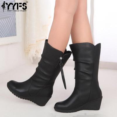 Женские ботильоны на танкетке большого размера на молнии Осень/Зима