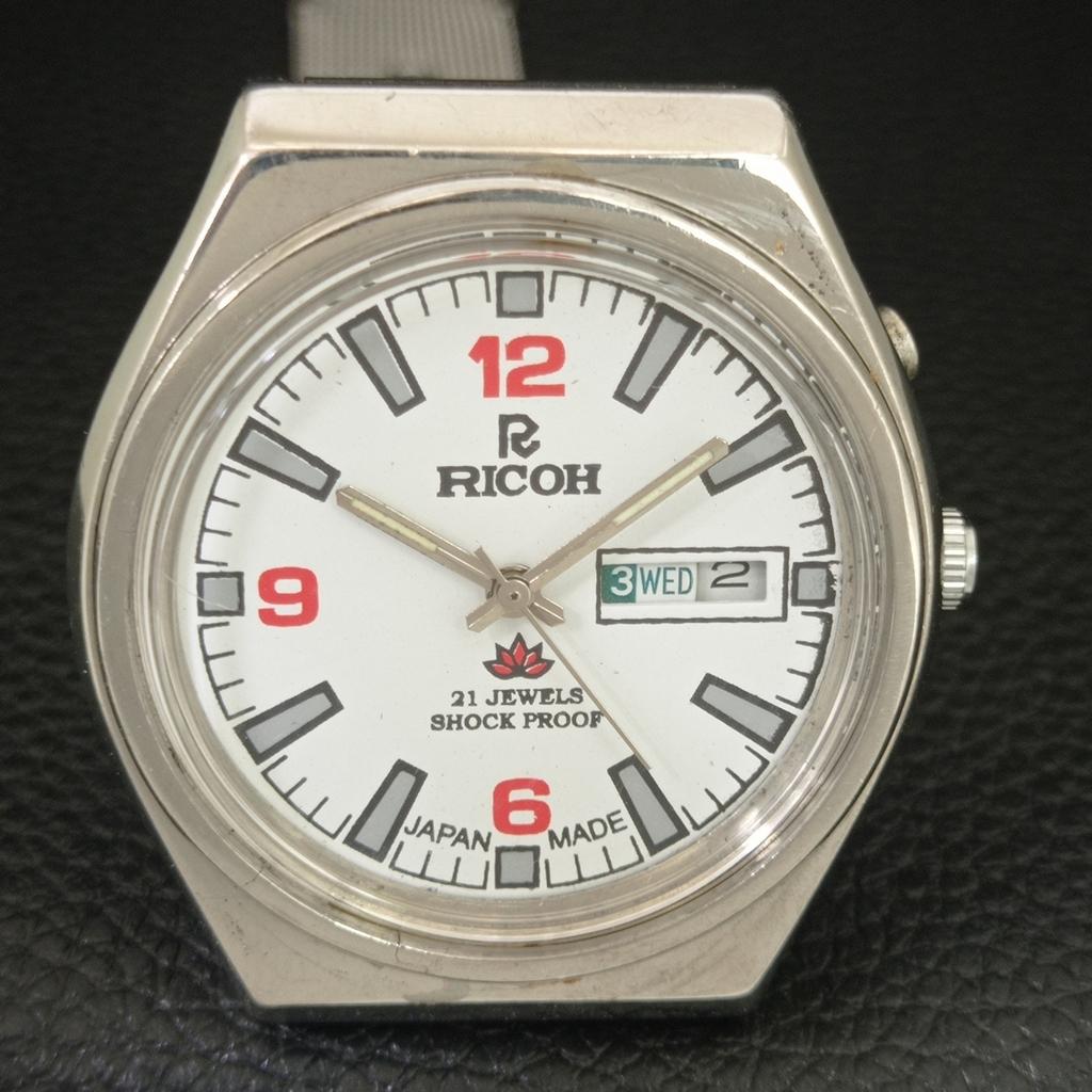ВИНТАЖНЫЕ ЯПОНСКИЕ МУЖСКИЕ ЧАСЫ RICOH R31 АВТОМАТИЧЕСКИЕ БЕЛЫЙ ЦВЕТ ЦИФЕРБЛАТ a709396-1