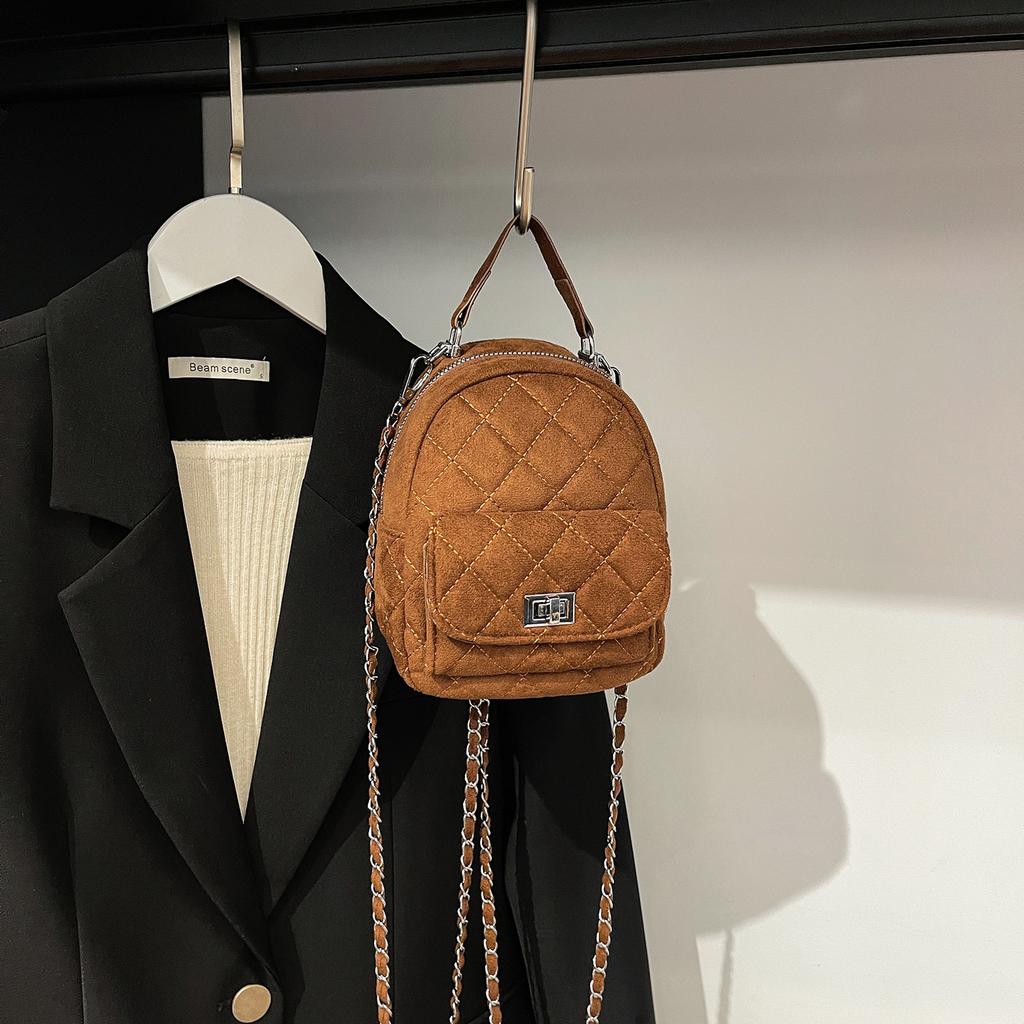 2025 Autumn New Diamond Chain Backpack Women's Fashion Niche Leisure Korean Version Student Shopping Travel Backpack